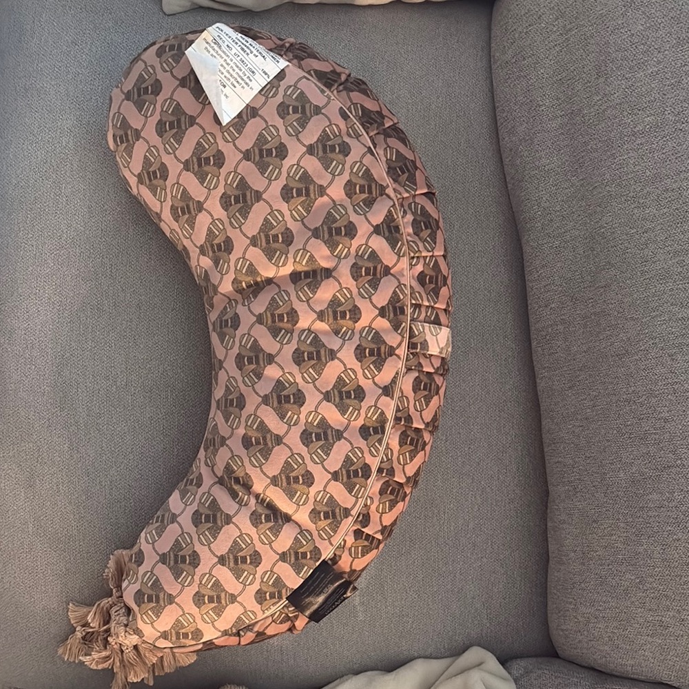 Dockatot breastfeeding pillow with bees and tassel